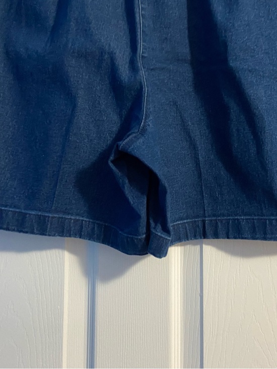 Alia Women's Blue Denim Shorts with Elastic Waist Size 14P - Picture 8 of 9